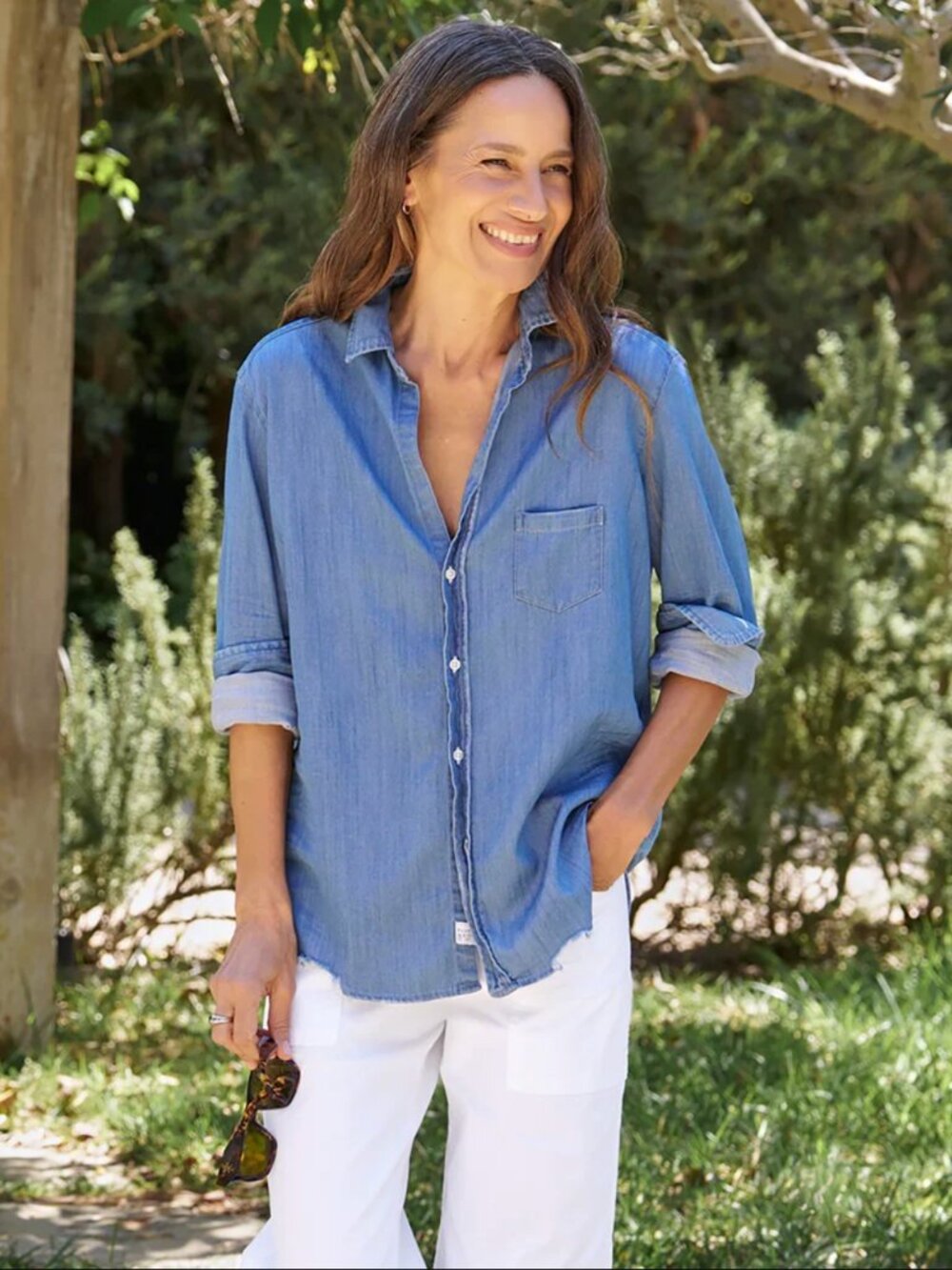 Frank & Eileen Barry Long Sleeved Distressed Hem Denim Blue Button-Up Shirt, M - Picture 11 of 11